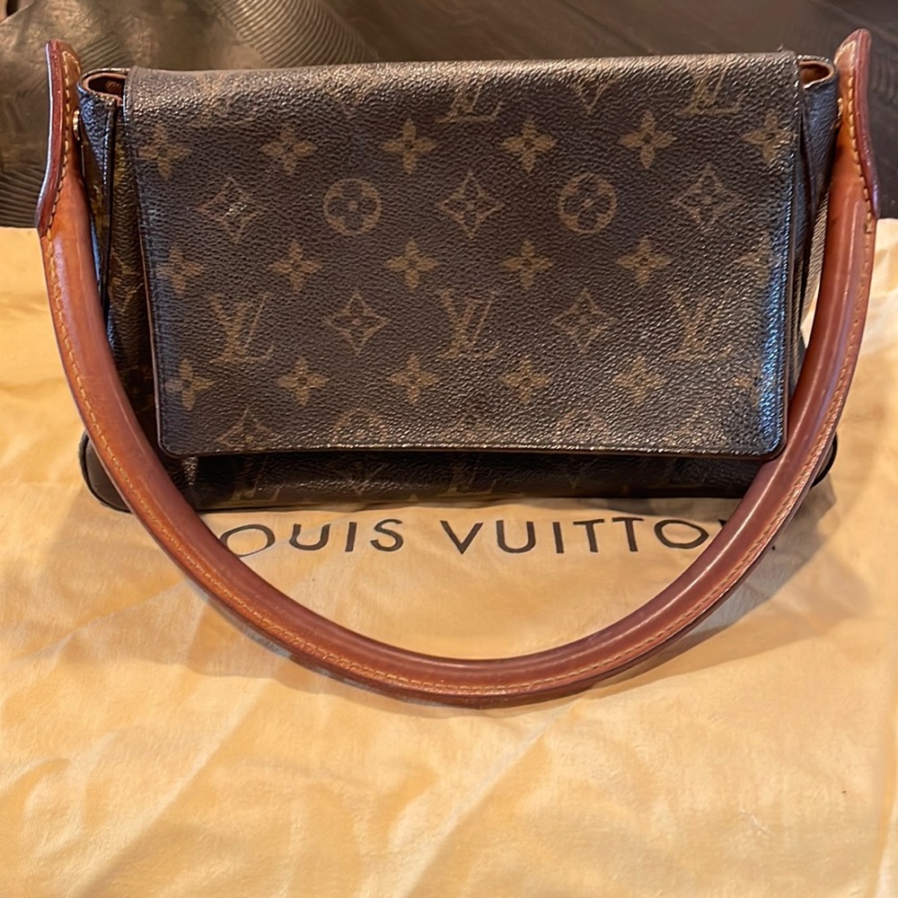 Louis Vuitton Mini Looping bag